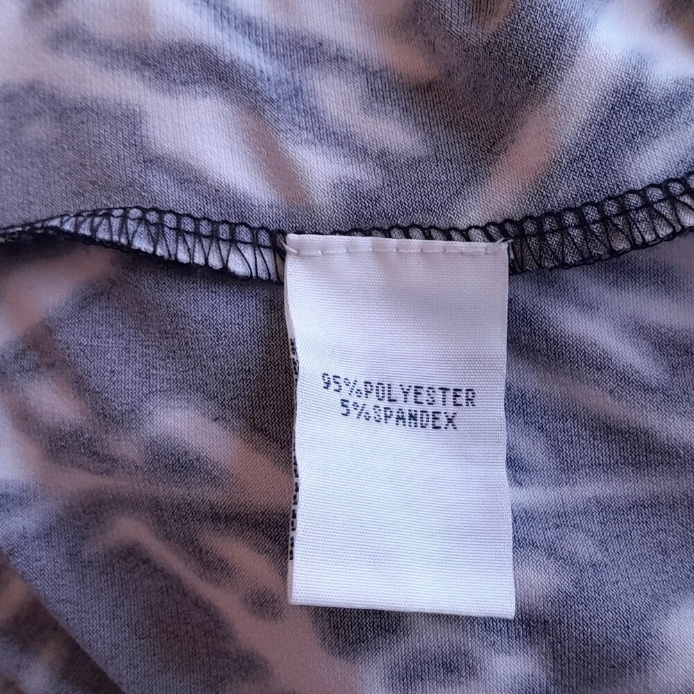 Kenneth Cole New York Blouse NWOT - Picture 4 of 4